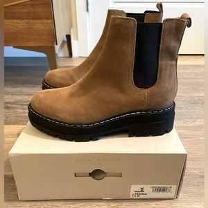Marc Fisher Padmia Chelsea Boots (Natural)